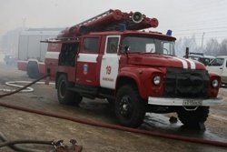 Спасатели МЧС России ликвидировали пожар в муниципальном многоквартирном жилом доме в Полысаевском ГО